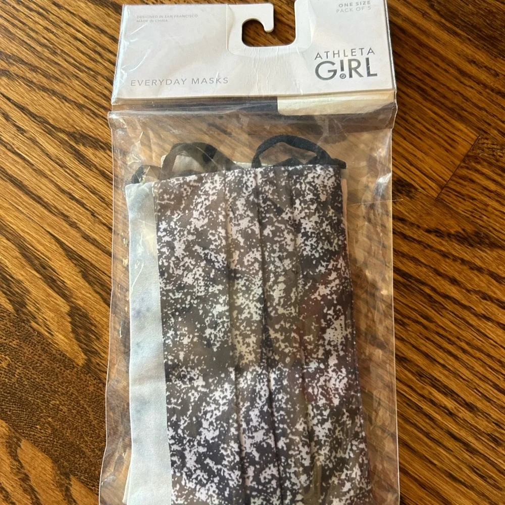 ATHLETA GIRL adjustable masks